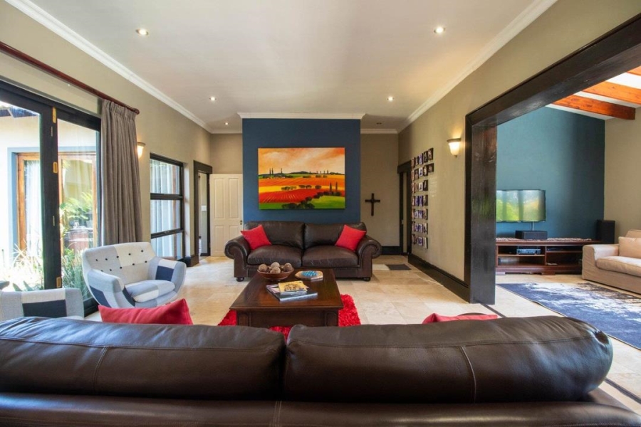 4 Bedroom Property for Sale in Zevenwacht Western Cape